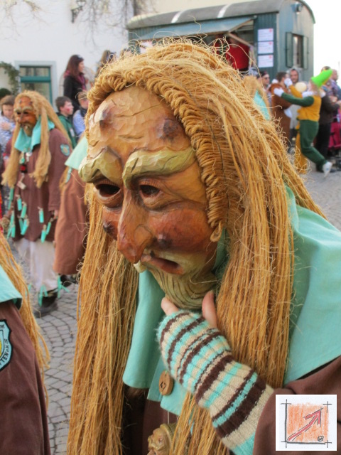 Masken Holzbildhauer schwäbisch Alemannische Fasnet Masken vom mzug aus Pfullendorf, BauFachForum, Baulexikon Wilfried Berger Masken Holzbildhauer schwäbisch Alemannische Fasnet Masken vom mzug aus Pfullendorf, BauFachForum, Baulexikon Wilfried Berger