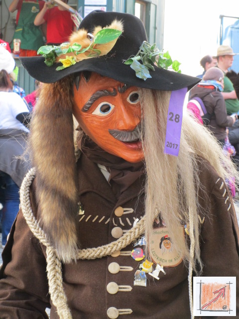 Masken Holzbildhauer schwäbisch Alemannische Fasnet Masken vom mzug aus Pfullendorf, BauFachForum, Baulexikon Wilfried Berger Masken Holzbildhauer schwäbisch Alemannische Fasnet Masken vom mzug aus Pfullendorf, BauFachForum, Baulexikon Wilfried Berger