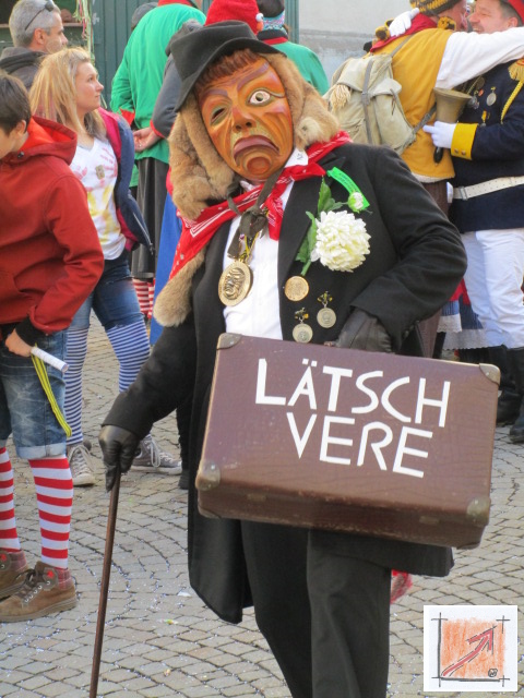 Masken Holzbildhauer schwäbisch Alemannische Fasnet Masken vom mzug aus Pfullendorf, BauFachForum, Baulexikon Wilfried Berger Masken Holzbildhauer schwäbisch Alemannische Fasnet Masken vom mzug aus Pfullendorf, BauFachForum, Baulexikon Wilfried Berger