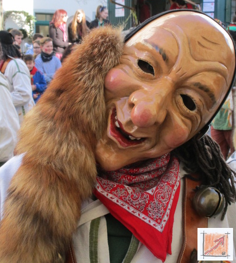 Masken Holzbildhauer schwäbisch Alemannische Fasnet Masken vom mzug aus Pfullendorf, BauFachForum, Baulexikon Wilfried Berger Masken Holzbildhauer schwäbisch Alemannische Fasnet Masken vom mzug aus Pfullendorf, BauFachForum, Baulexikon Wilfried Berger