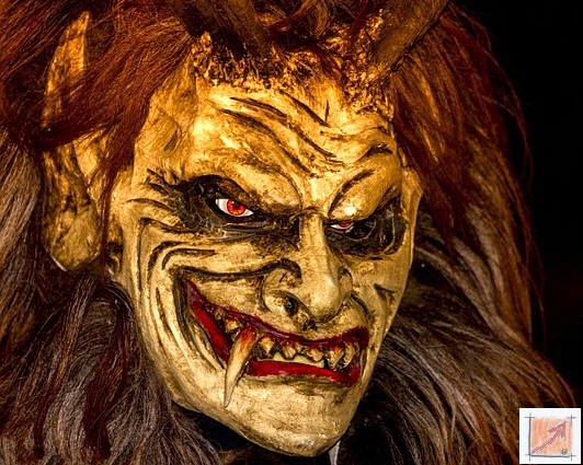 Krampusse eine Herausforderung für den Holzbildhauer. BauFachForum, Baulexikon Wilfried Berger Krampusse eine Herausforderung für den Holzbildhauer. BauFachForum, Baulexikon Wilfried Berger