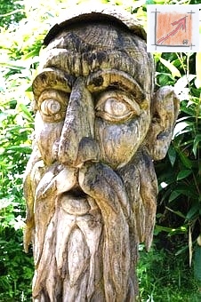 Masken Holzbildhauer Schwäbisch Alemannische Fasnet, Holzkunst Leben vom Holzbildhauer, BauFachForum, Baulexikon Wilfried Berger Masken Holzbildhauer Schwäbisch Alemannische Fasnet, Holzkunst Leben vom Holzbildhauer, BauFachForum, Baulexikon Wilfried Berger