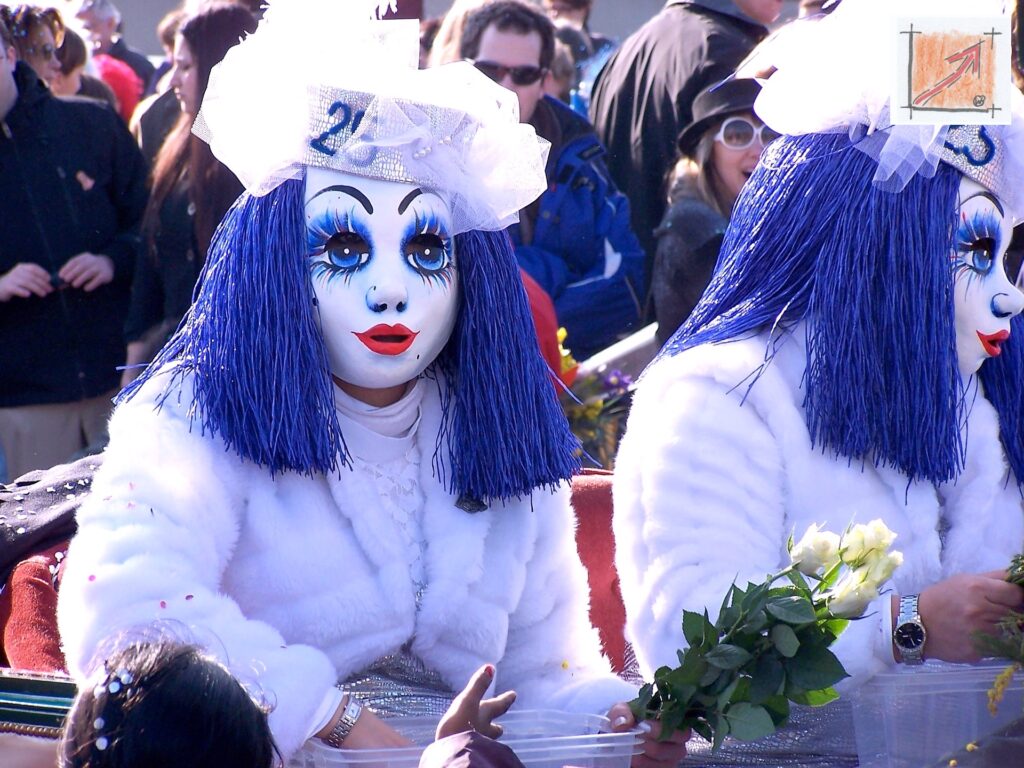 Masken Holzbildhauer Schwäbisch Alemannische Fasnet, Basler Papiermaché Larven, BauFachForum, Baulexikon Wilfried Berger Masken Holzbildhauer Schwäbisch Alemannische Fasnet, Basler Papiermaché Larven, BauFachForum, Baulexikon Wilfried Berger