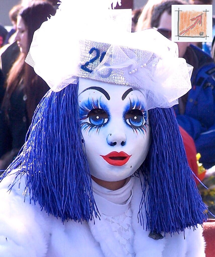 Masken Holzbildhauer Schwäbisch Alemannische Fasnet, Basler Papiermaché Larven, BauFachForum, Baulexikon Wilfried Berger Masken Holzbildhauer Schwäbisch Alemannische Fasnet, Basler Papiermaché Larven, BauFachForum, Baulexikon Wilfried Berger