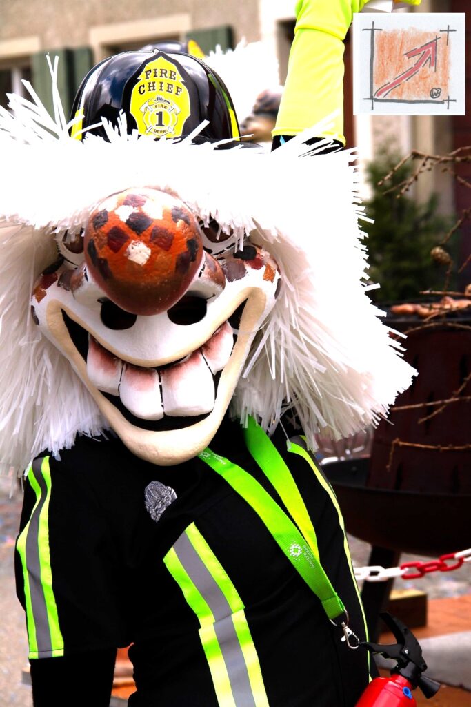 Masken Holzbildhauer Schwäbisch Alemannische Fasnet, Basler Papiermaché Larven, BauFachForum, Baulexikon Wilfried Berger Masken Holzbildhauer Schwäbisch Alemannische Fasnet, Basler Papiermaché Larven, BauFachForum, Baulexikon Wilfried Berger